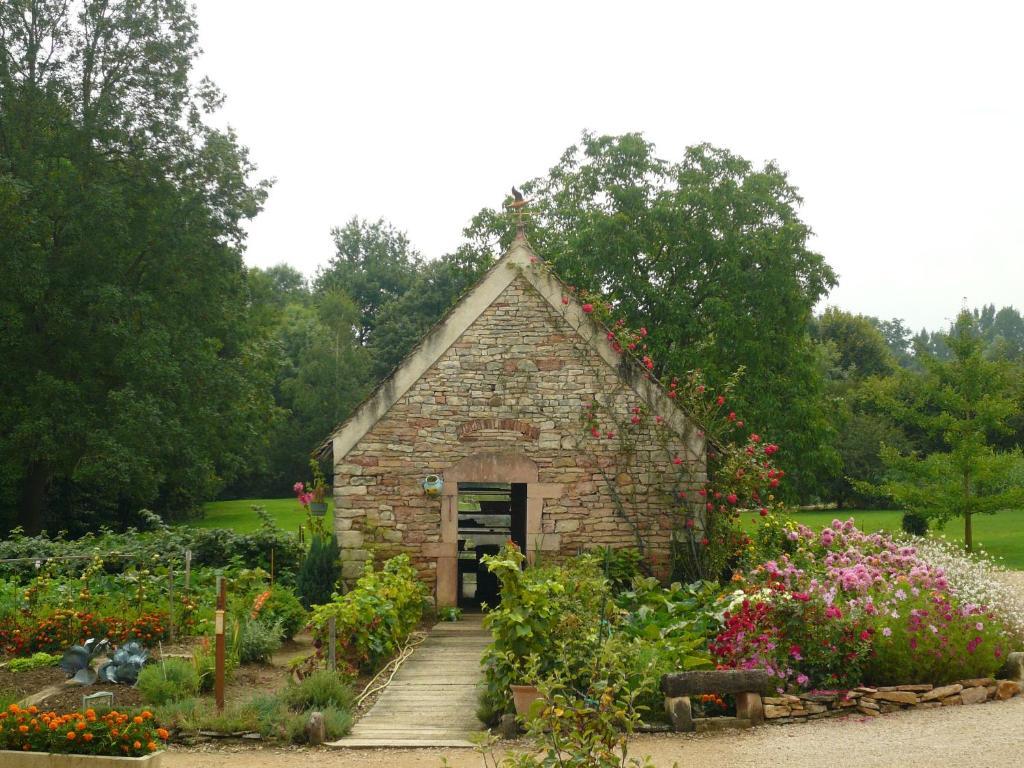 Moulin Madame - Gites & Chambres D'Hotes Dracy-le-Fort Exterior foto